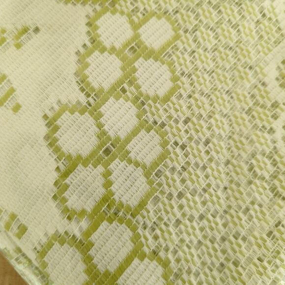 Vintage Beacon Hill by G&W A Two Tone Lace Tablecloth 63" x 108" Oblong - Picture 4 of 11
